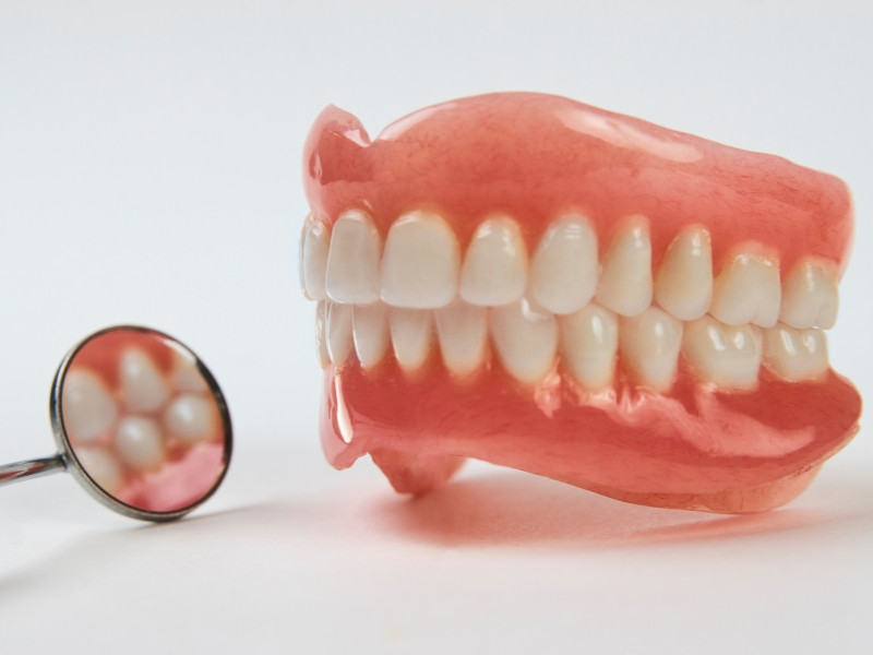 Consulta de Medicina Dentária para Próteses